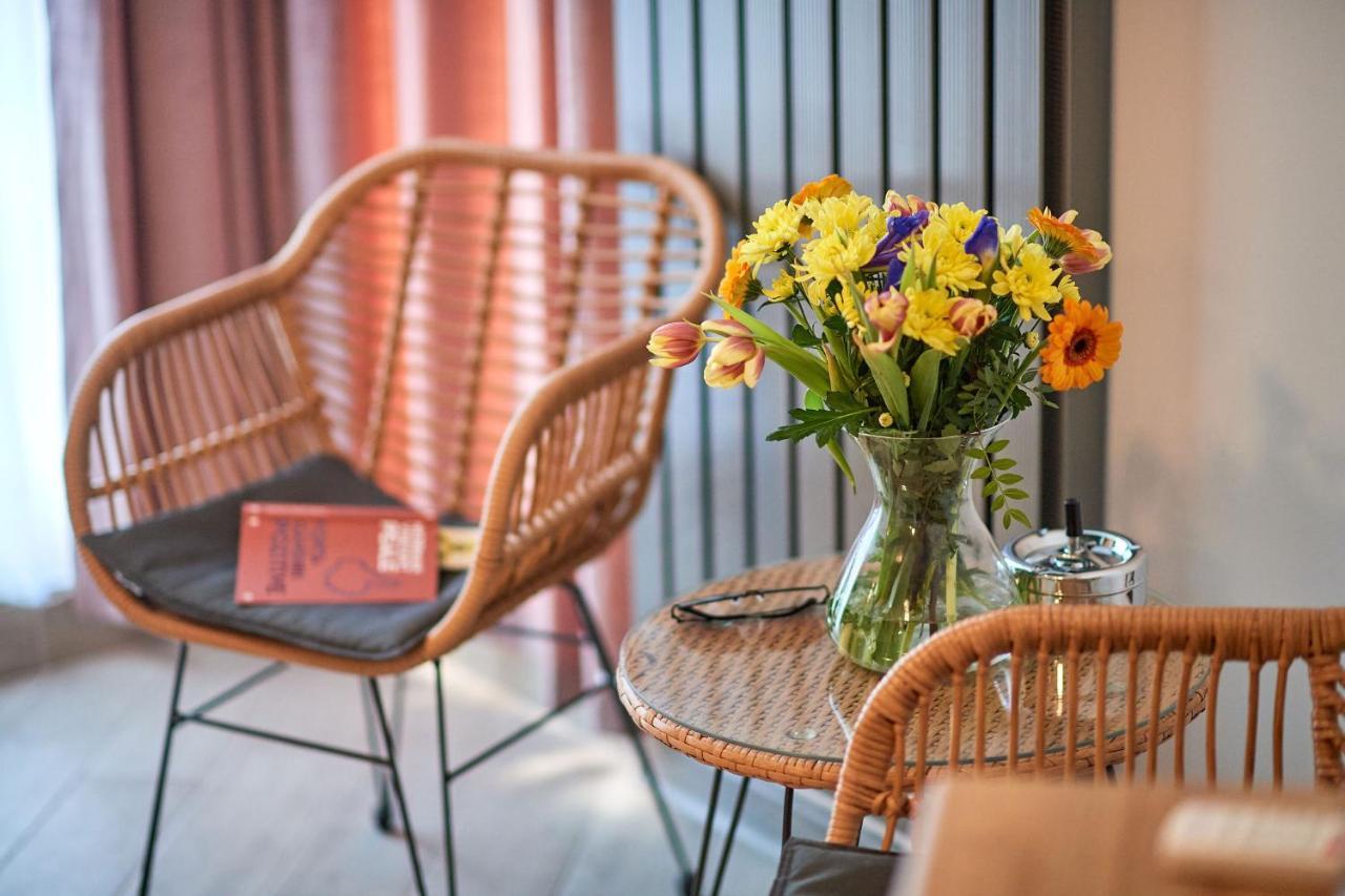 Blu Sea View Apartment - Spa Pools Beach Resort Мамая Екстериор снимка